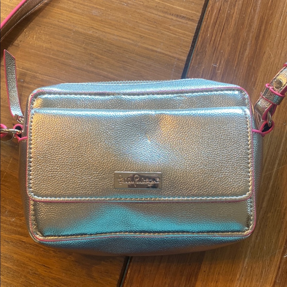 Lilly Pulitzer Silver and Pink Crossbody Bag with Metallic Finish
